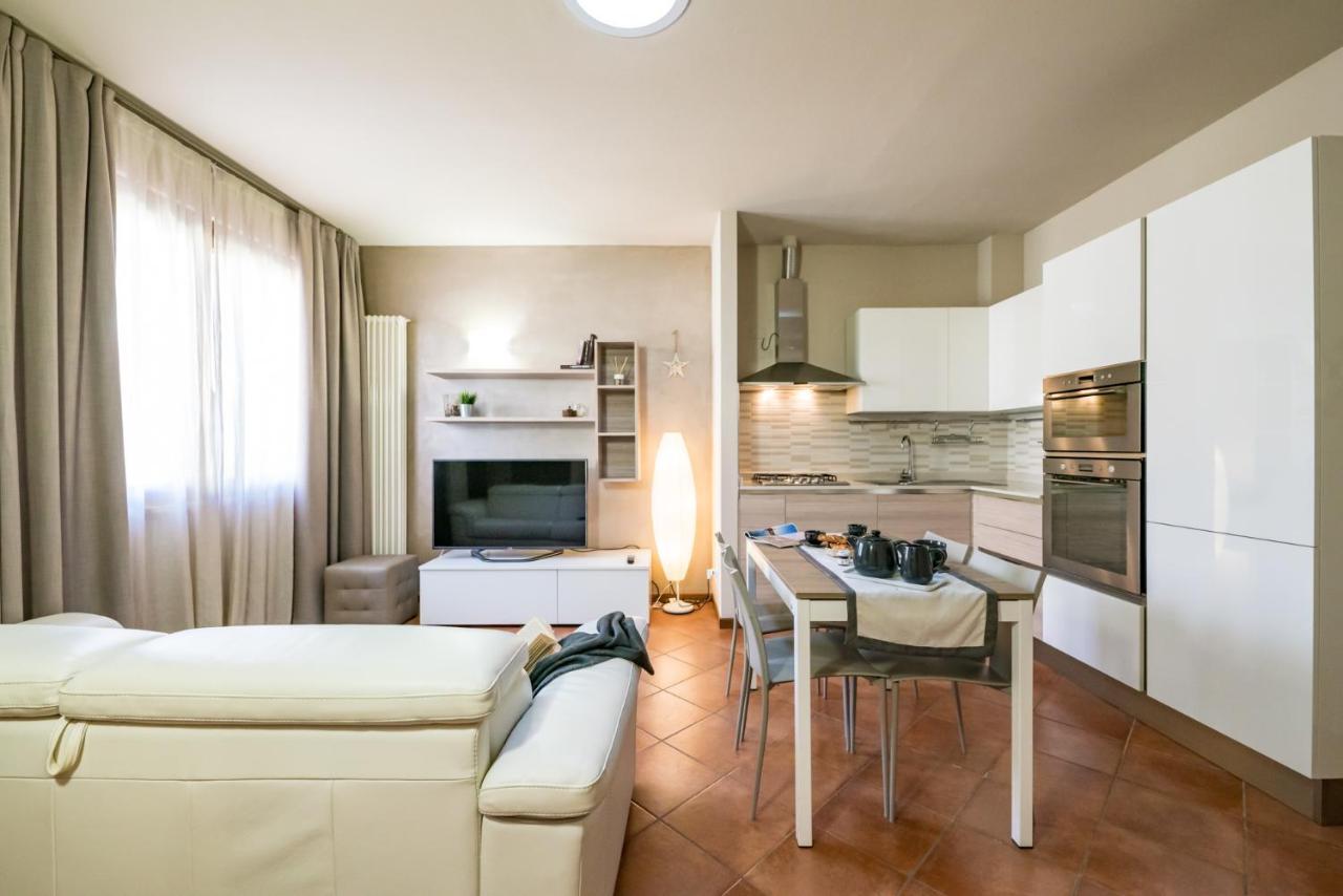 Private Terrace Apartment Sirmione