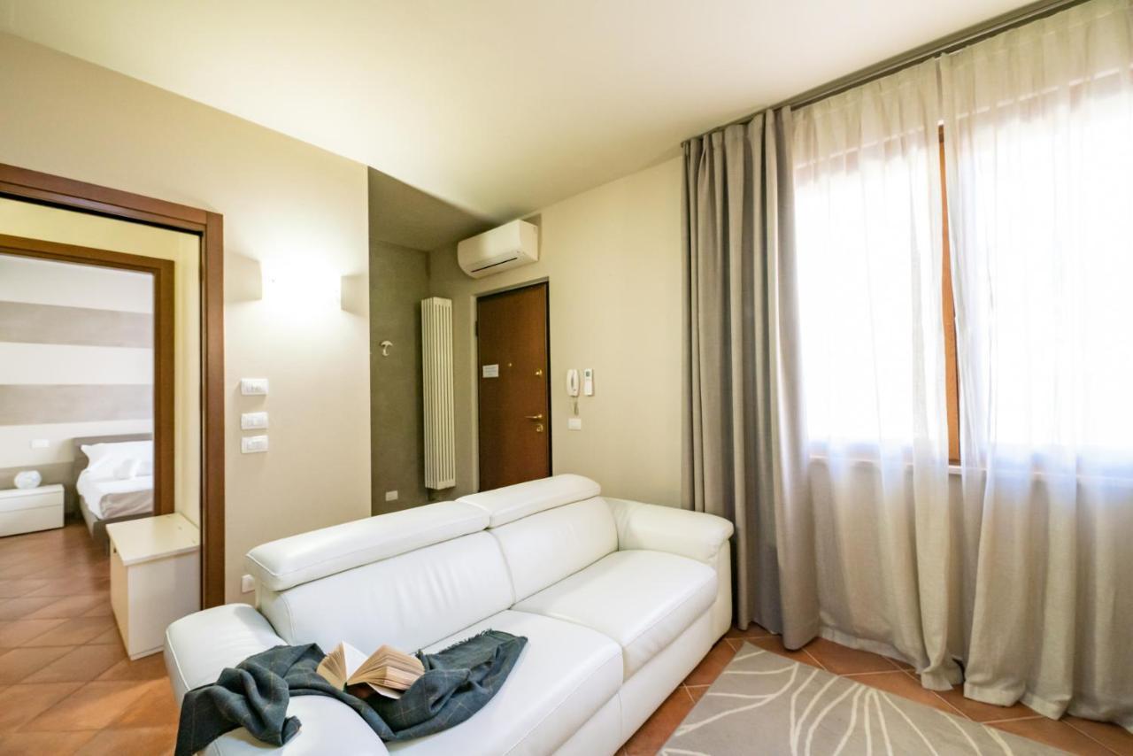 Private Terrace * Sirmione