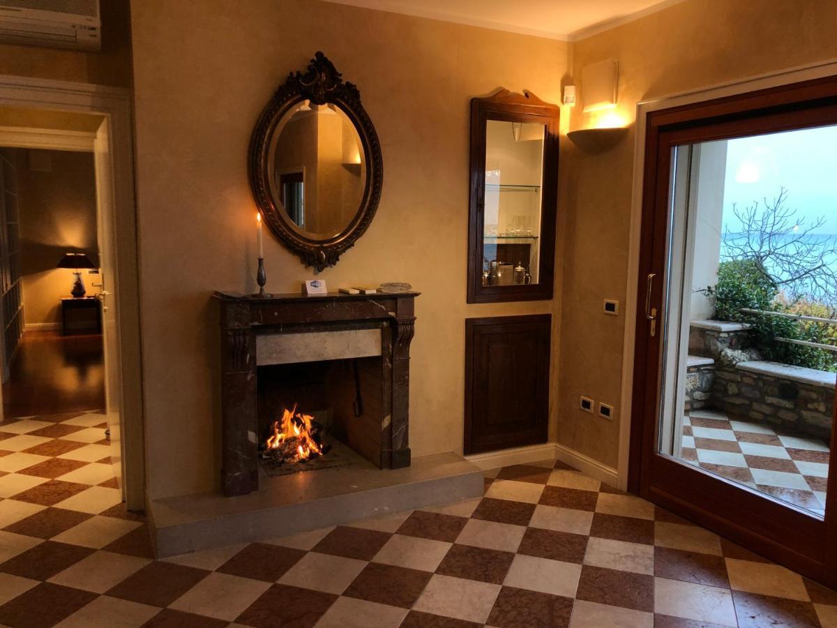 Front Luxury (adults Only) Sirmione