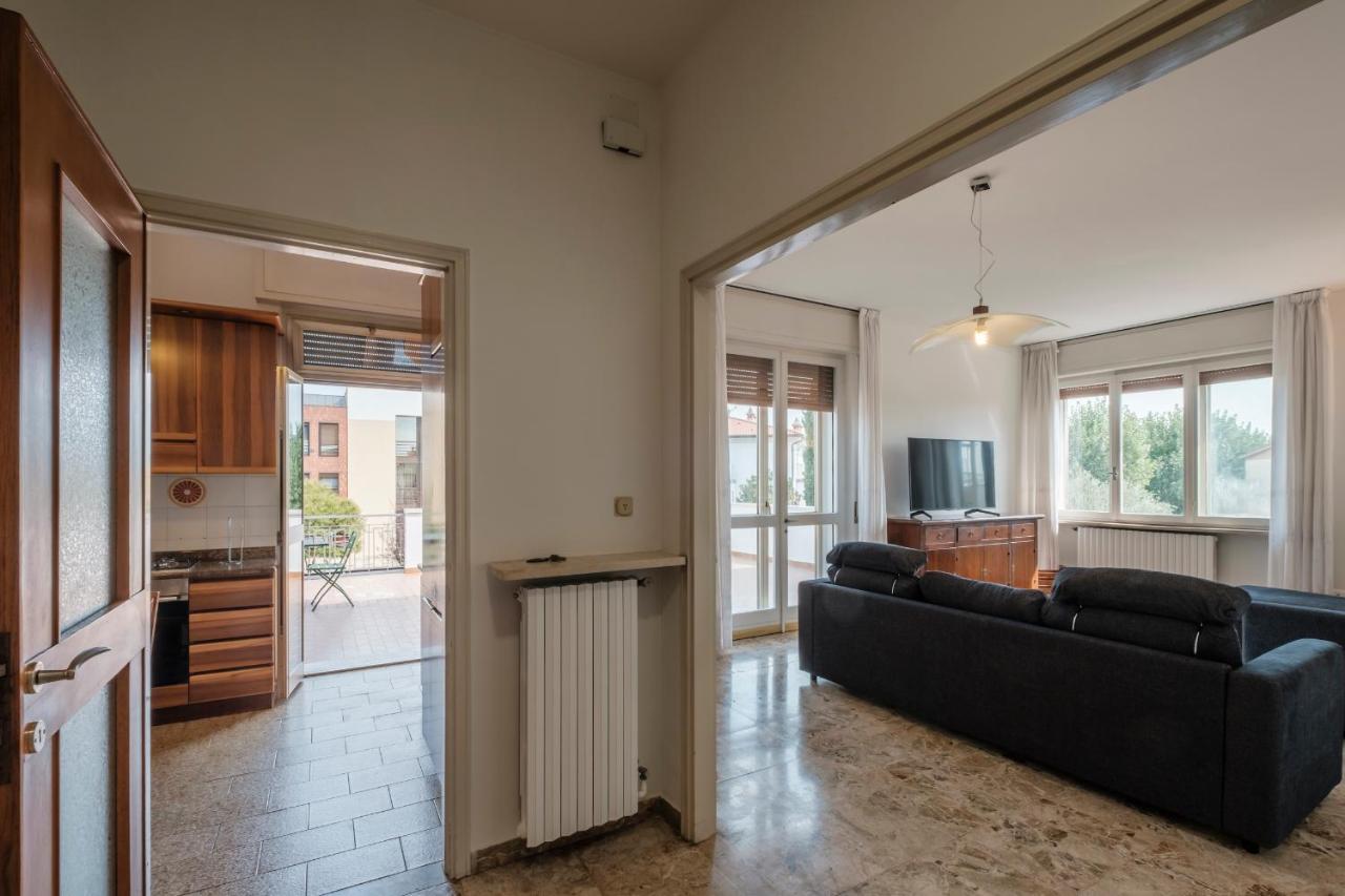 Casa Rosy - Con Terrazza A 2 Passi Dal Lago *
