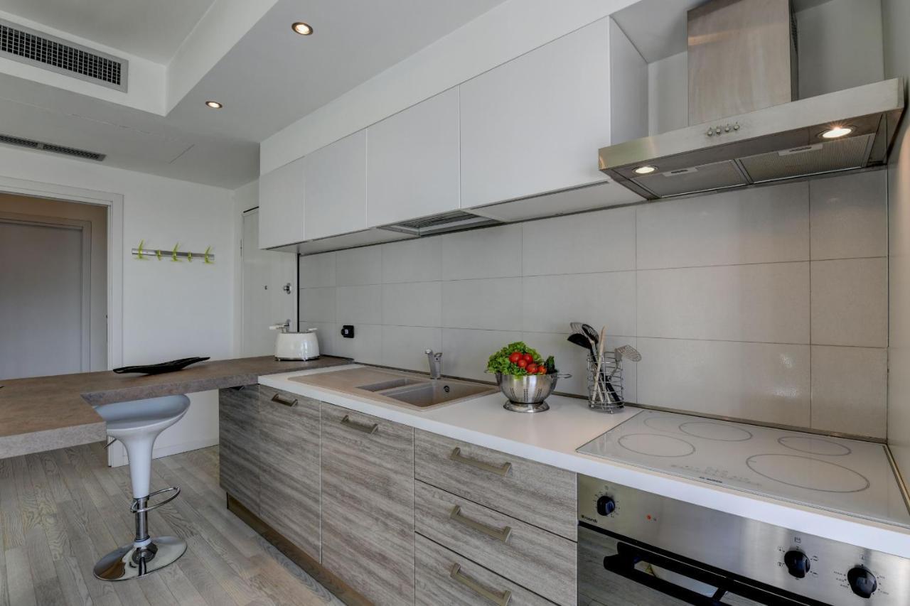 La Castellana Superior Apartment Sirmione