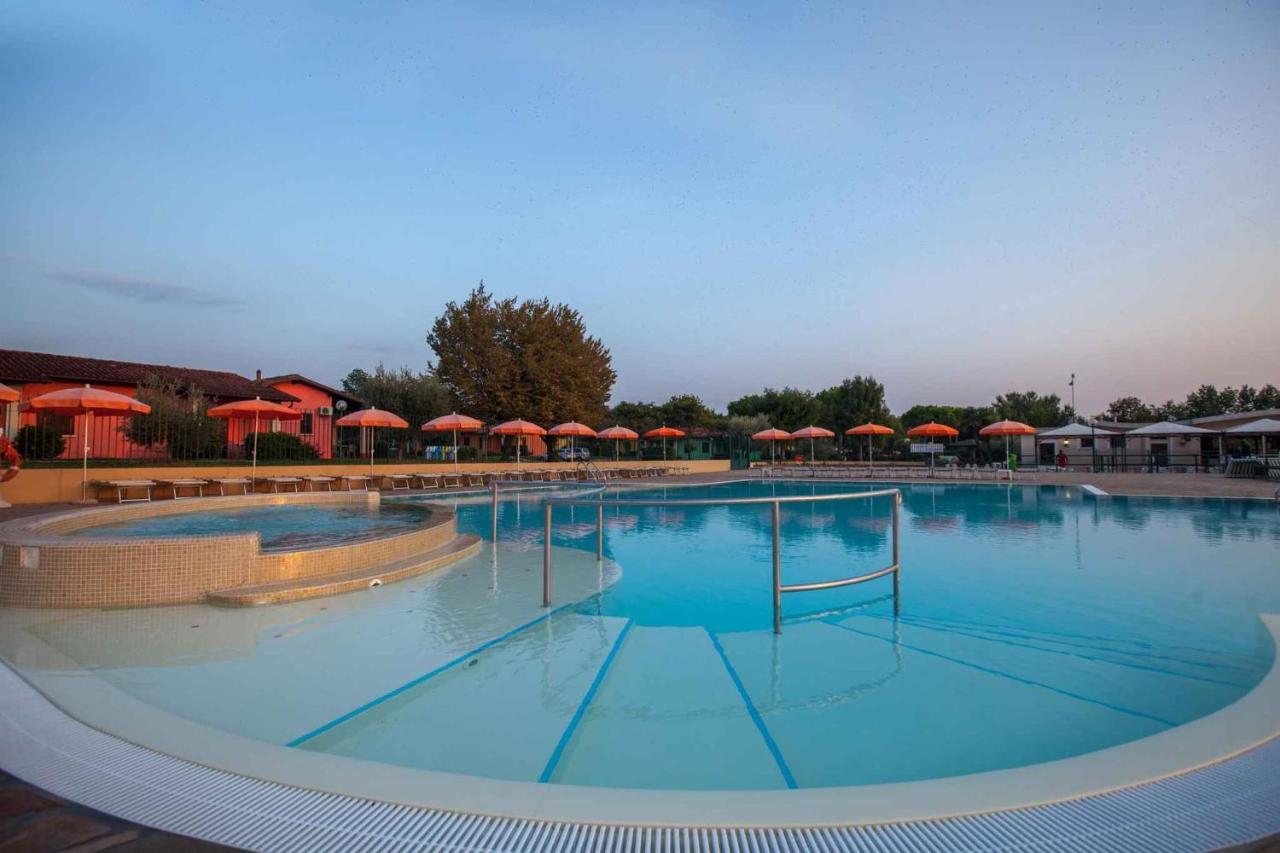 Mobilehomes In Sirmione/gardasee 22177 Case de vacanță *