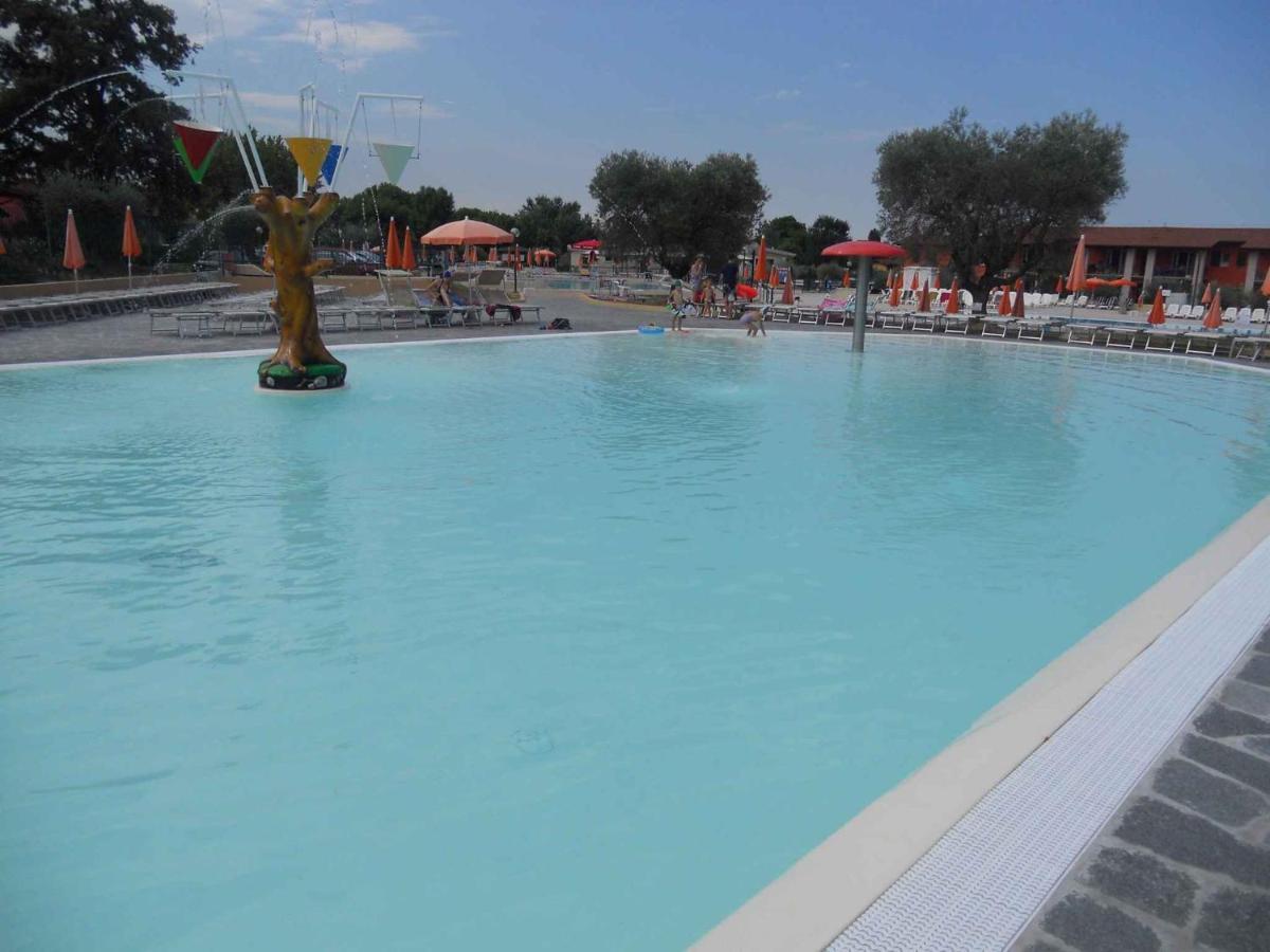 Mobilehomes In Sirmione/gardasee 22177 * Sirmione