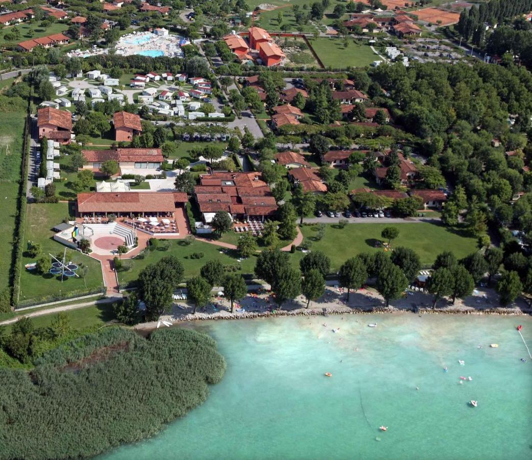 Homes In Sirmione/gardasee 22174 Holiday home Sirmione