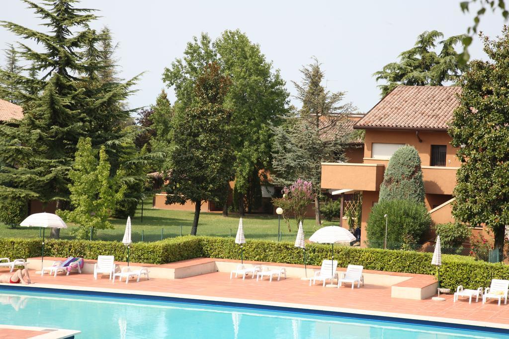 Holiday park Punta Gro 2*