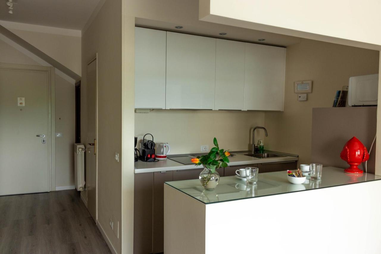 Monica Apartment