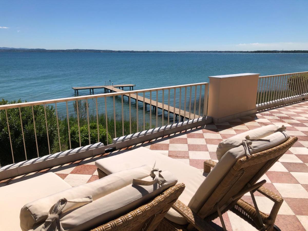 Front Luxury (adults Only) Huvilat