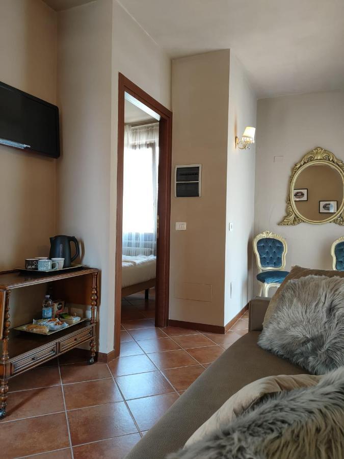 Luxury Suite Sirmione Bed & Breakfast