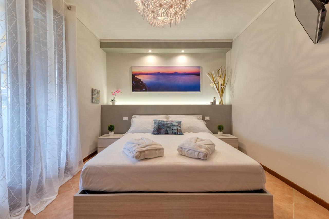Wolf House - Apartment Sirmione