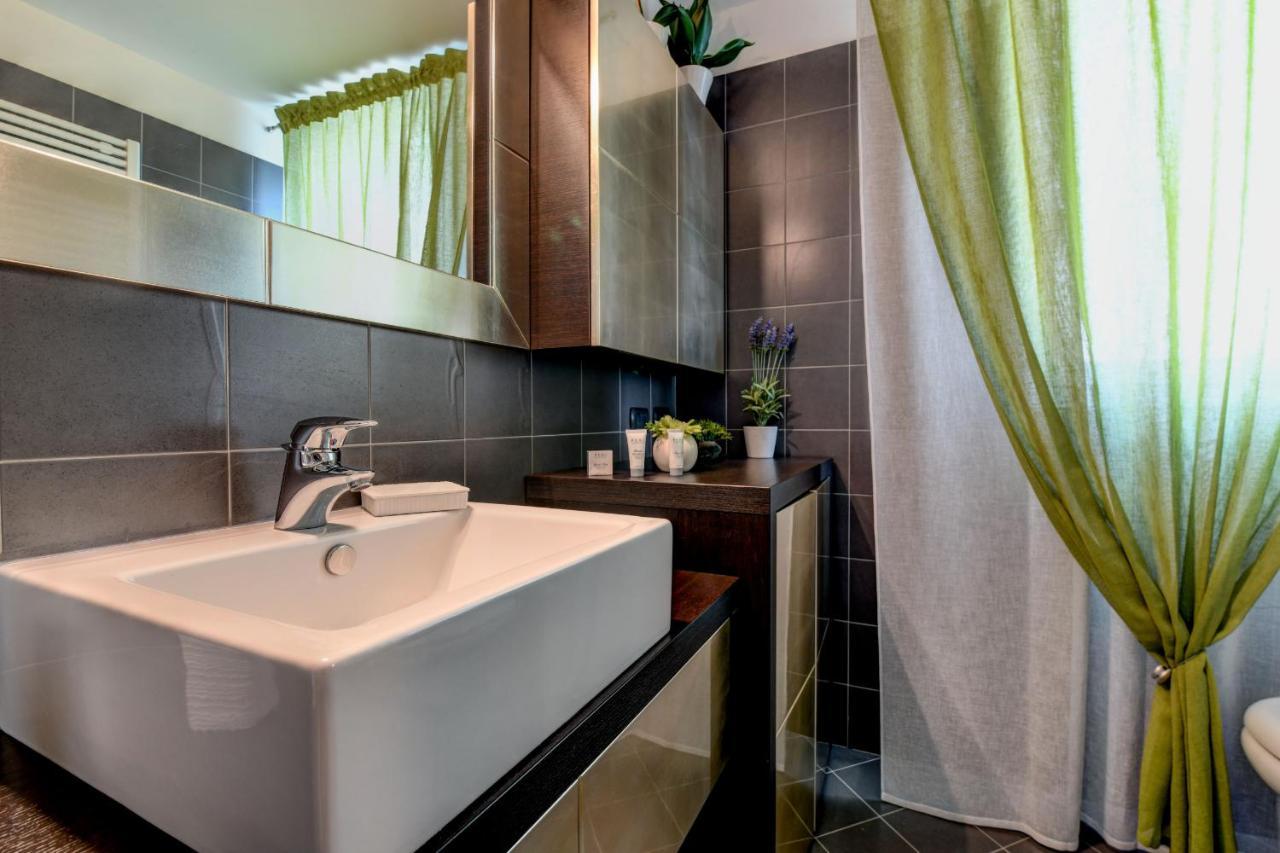 Apartment La Castellana Superior