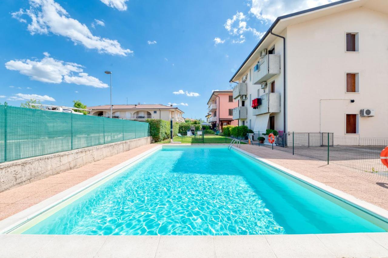 Apartment Wolf House - Sirmione