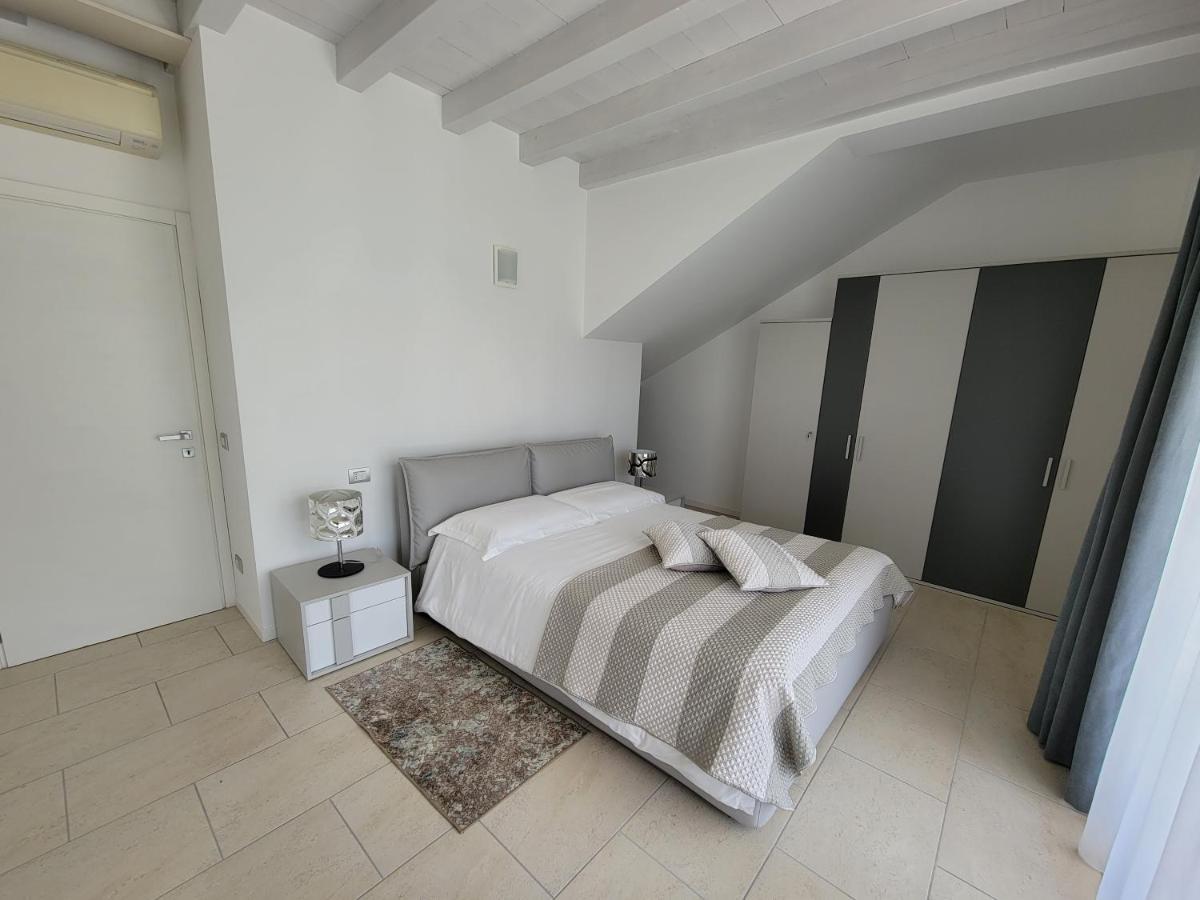 Royal Garda Apartment