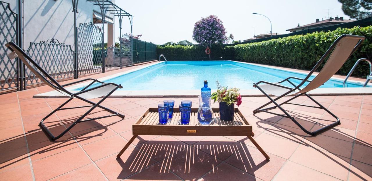 Le Vele Con Giardino E Piscina Apartment