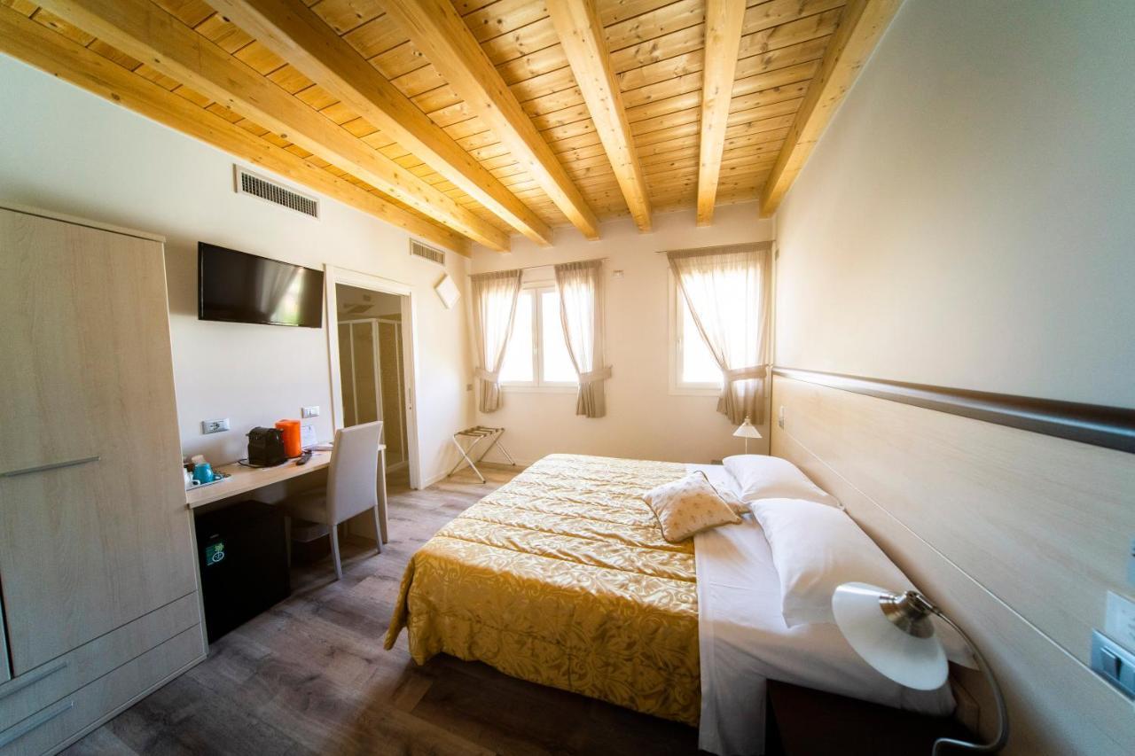 Hotel Piccolo E Grill