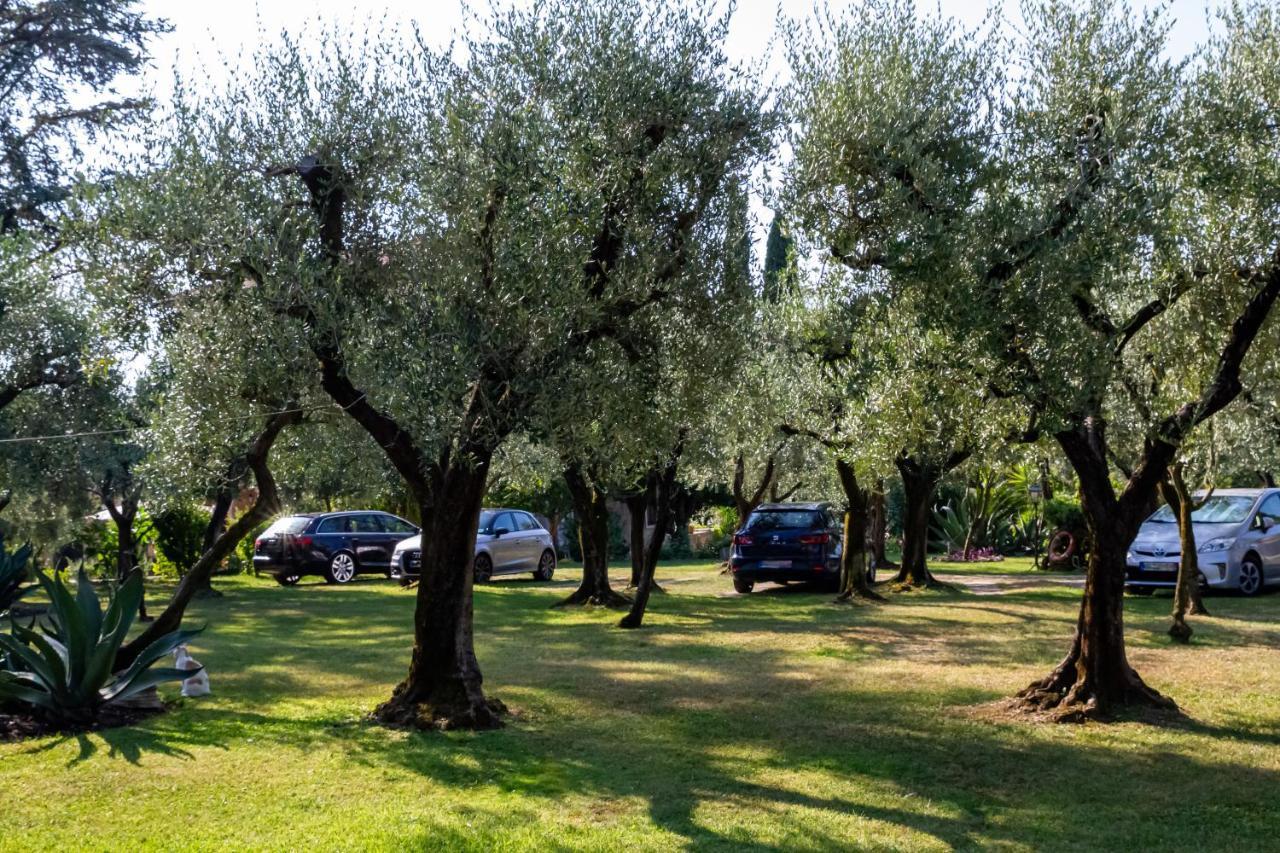 Villa Paradiso Apartment Sirmione