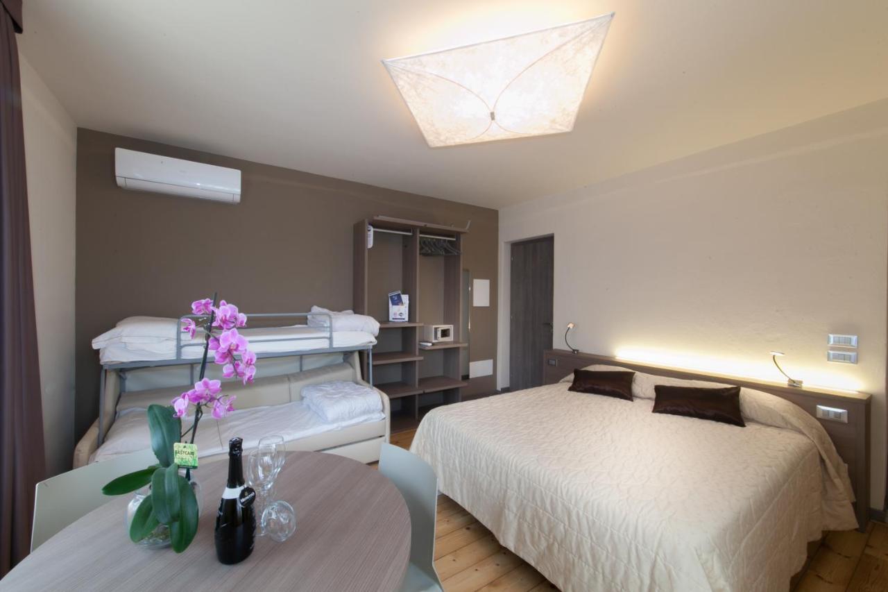 International & Apartment