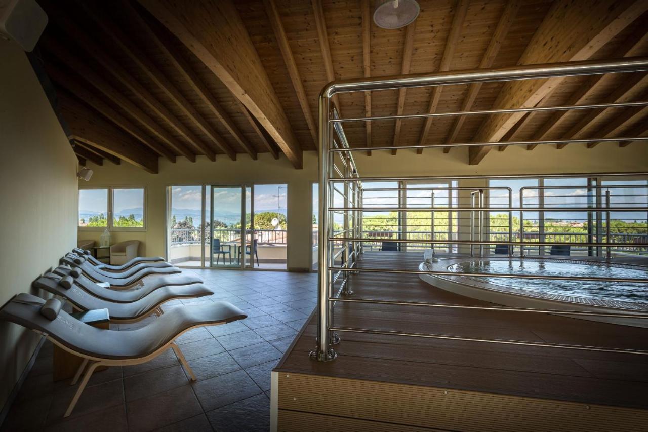 Khách sạn Du Parc 4*