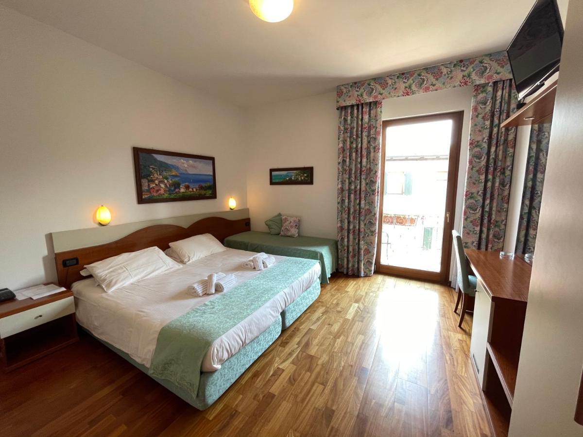 Meridiana Hotel 3*