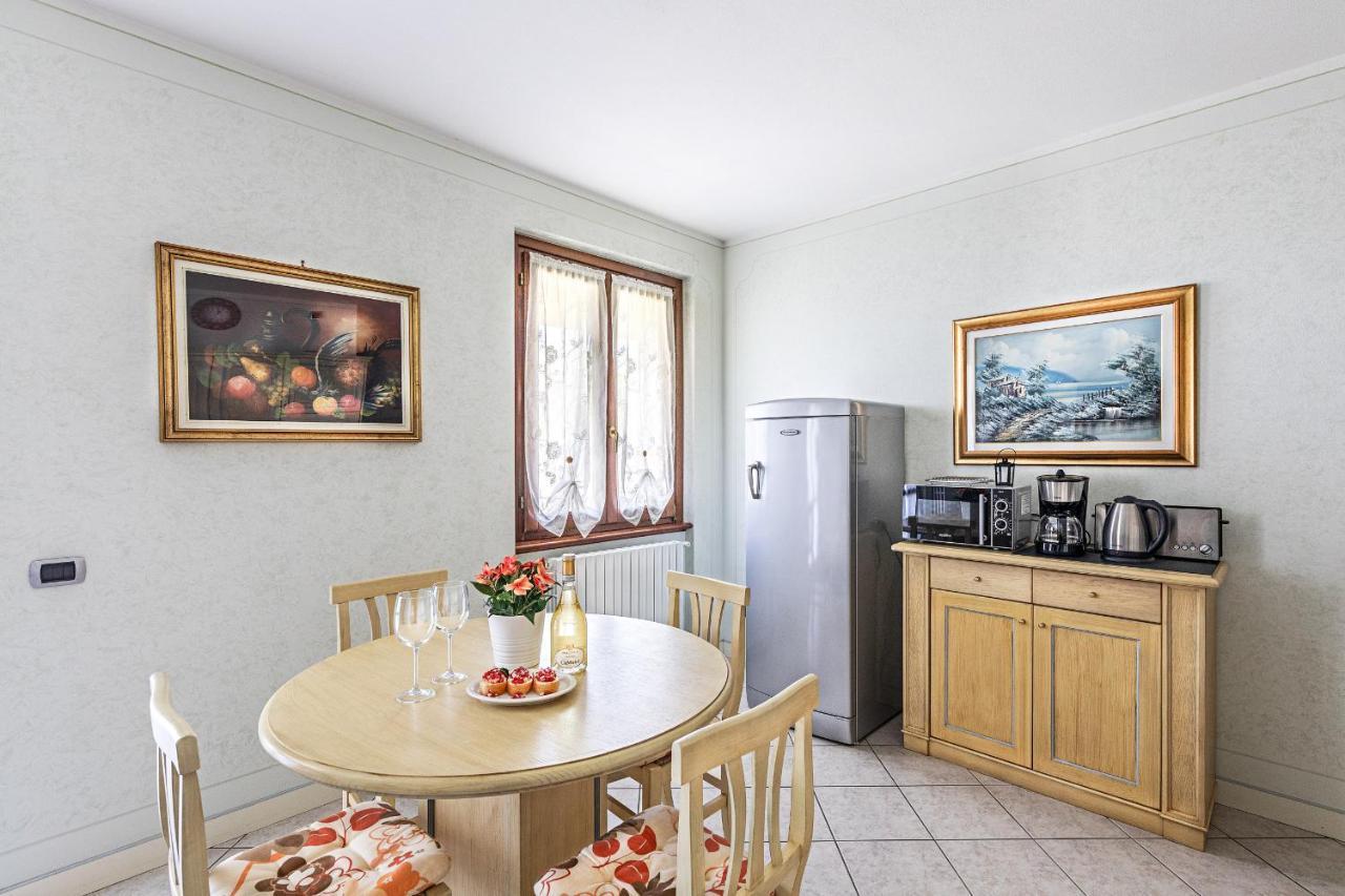 Apartment I Mosaici By Wonderful Italy Sirmione