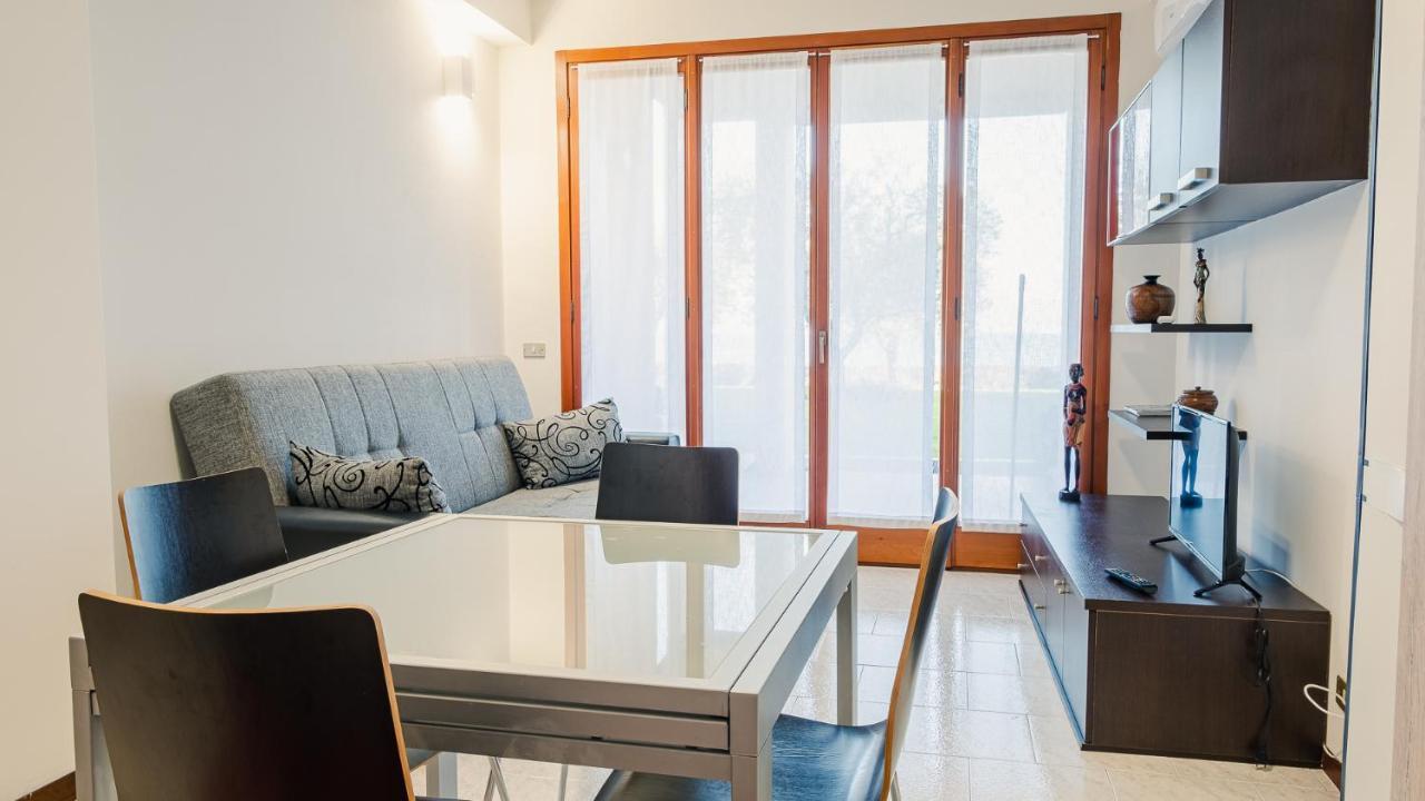 Vista - Italian Homing Apartment