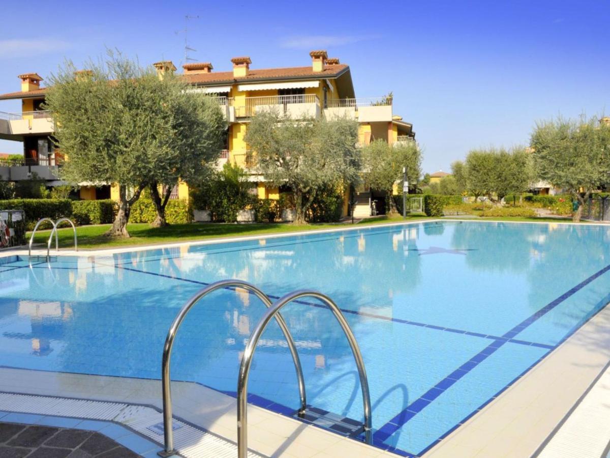 Tasteful In With Pool *