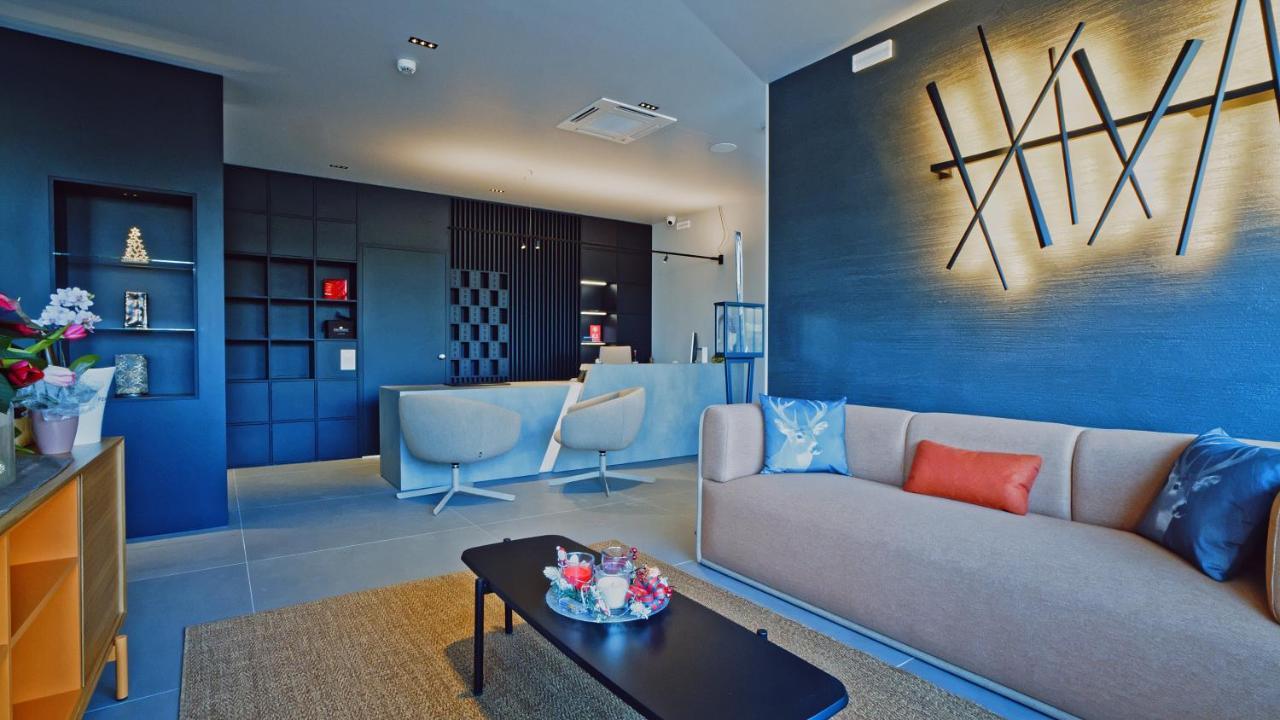 Cristal Hotel 3*