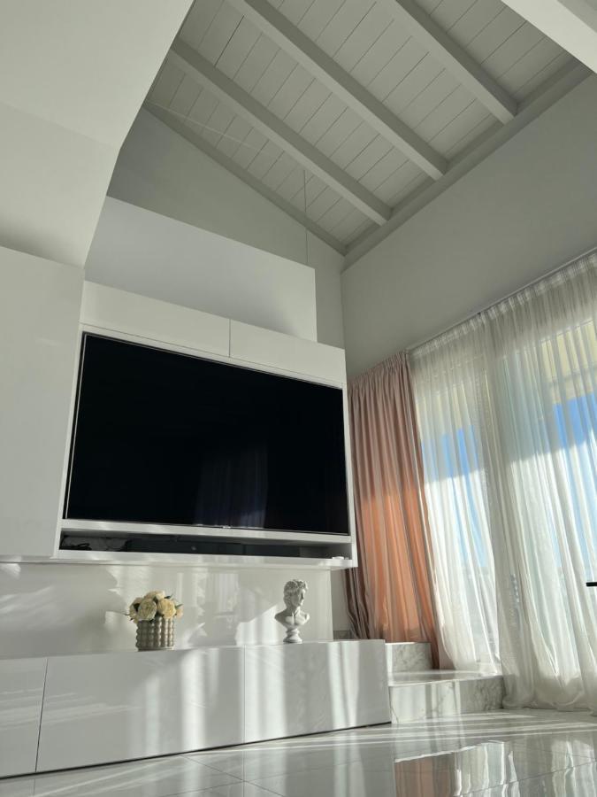 Paganini Suits&apartments * Sirmione