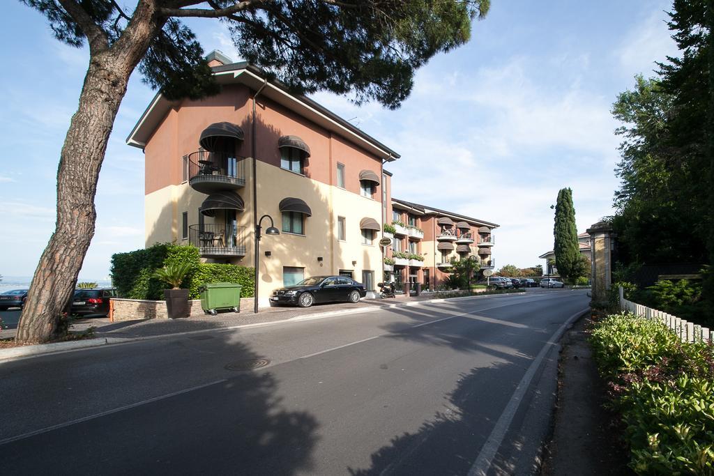 Aurora 3* Sirmione