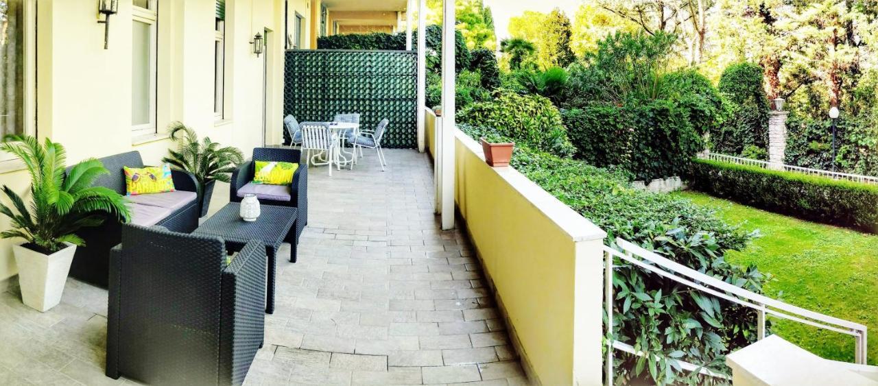 One Step From The - Italian Homing * Sirmione