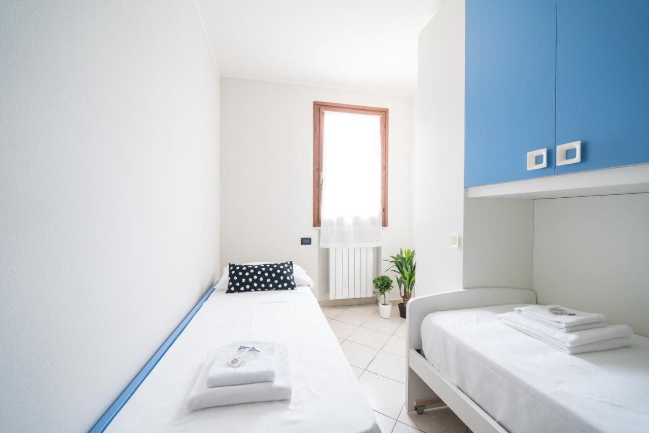Apartment Gardappartamenti Sorgente Pool Sirmione