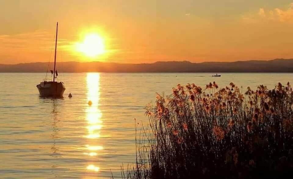 Marilyn Arpa Huoneisto Sirmione