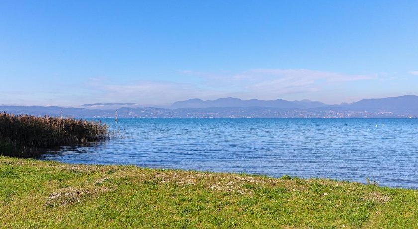 Marilyn Arpa Sirmione