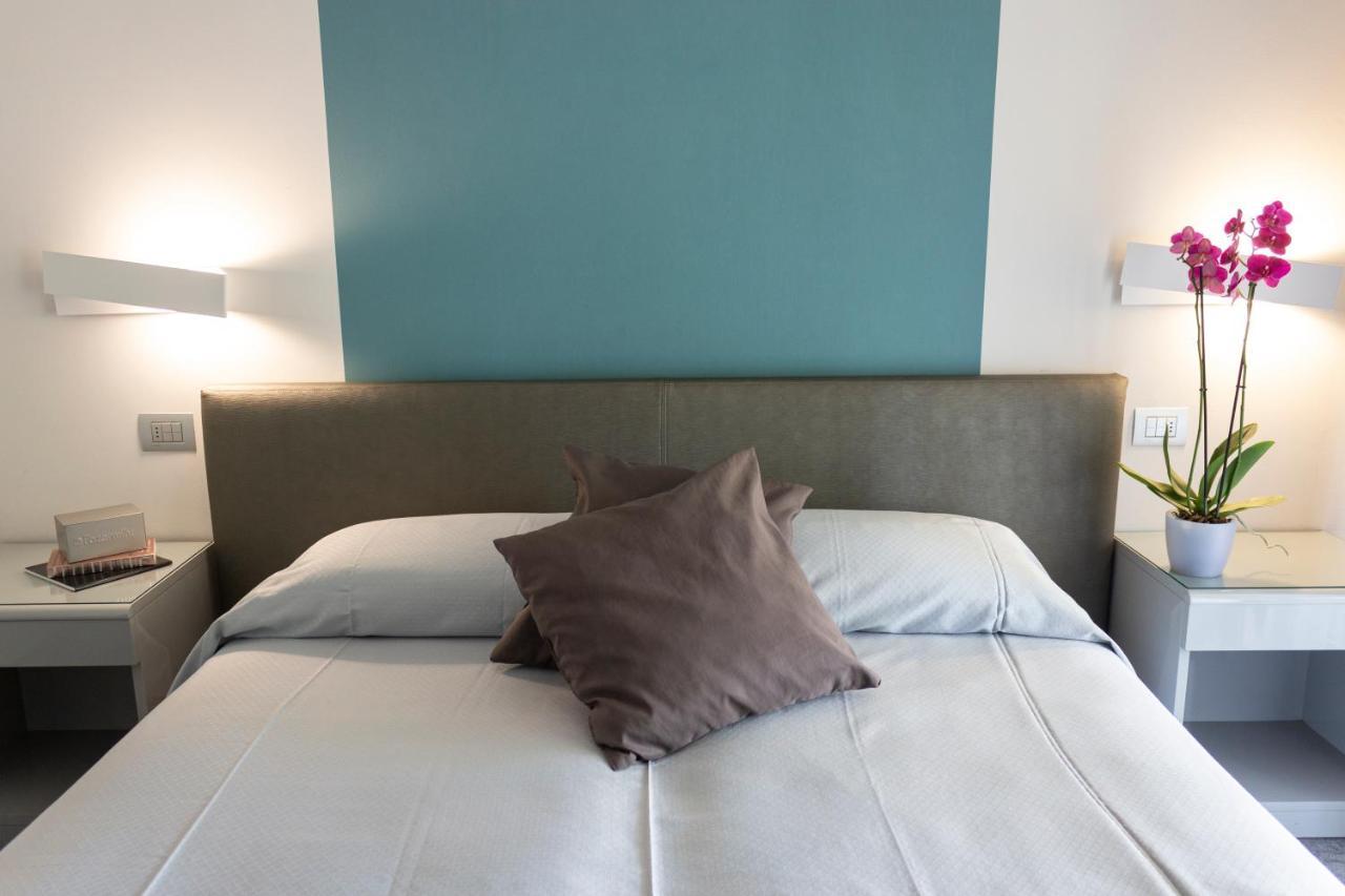 Desiree - Garda Collection Hotel 3*