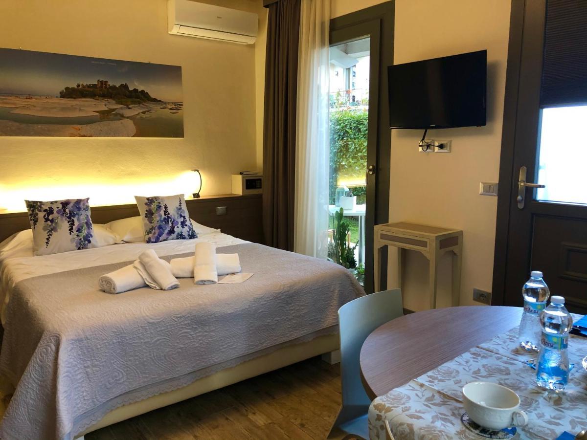 International & Sirmione