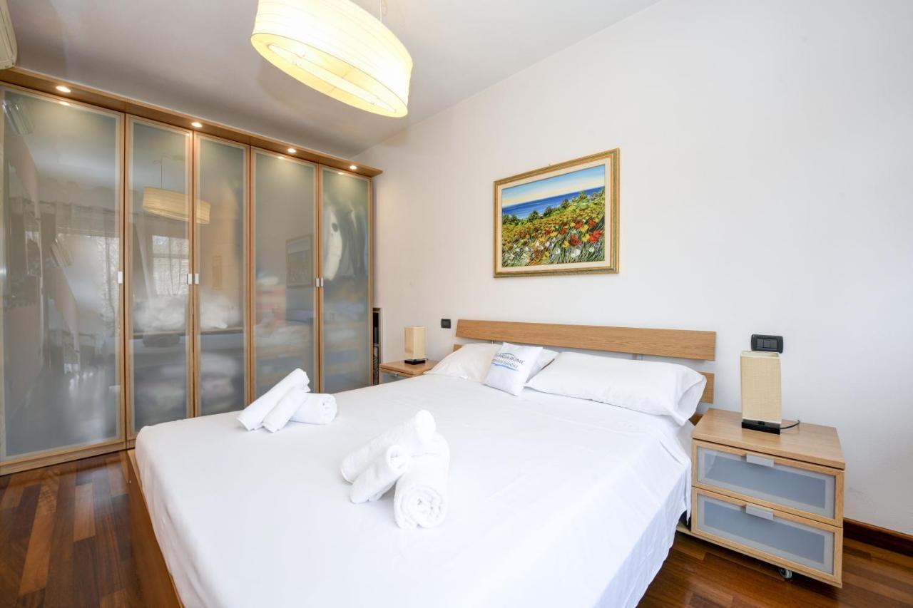 Laguna Lake Front Apartment