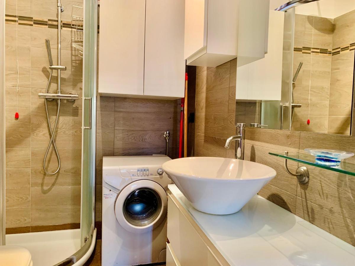 Ariel Apt Punta Gro' Sirmione