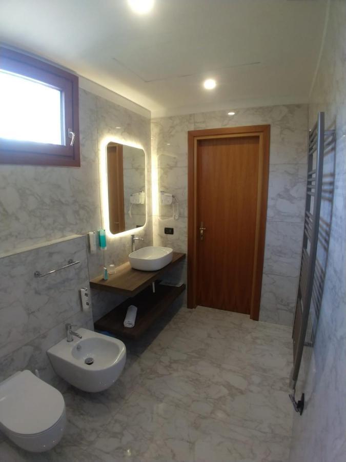 Meridiana 3*