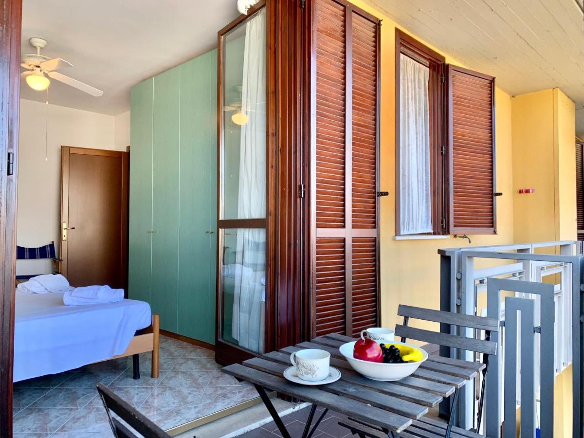 Camelia Apt Sirmione