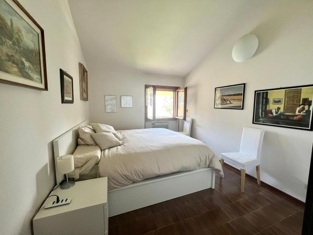 Ena Apt Fronte Lago Bilocale Con Piscina Parco E Pontile Privato