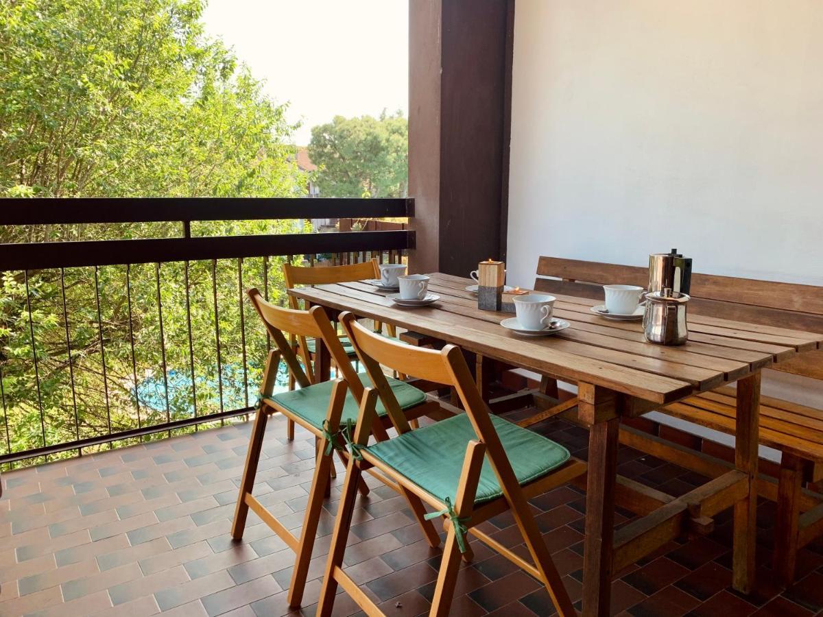 Căn hộ Azalea Apt