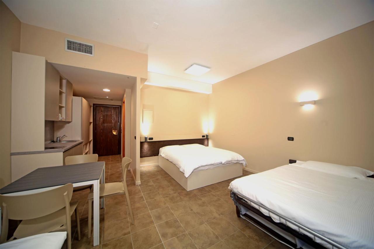 Smeraldo 3* Sirmione