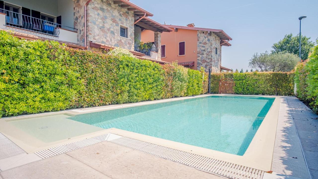 Endless Summer - Italian Homing Apartman