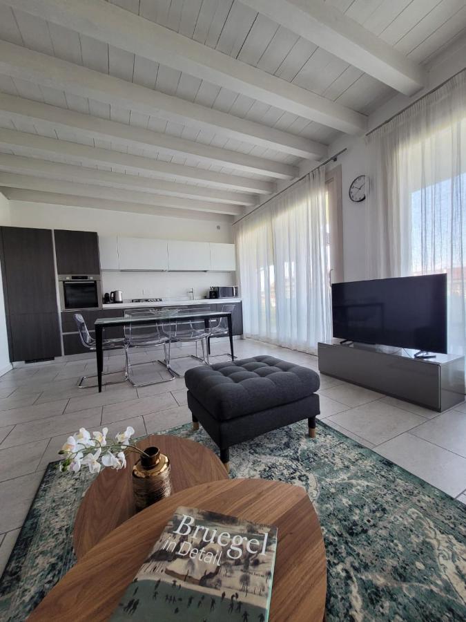 Apartment Casa Della Regina Sirmione