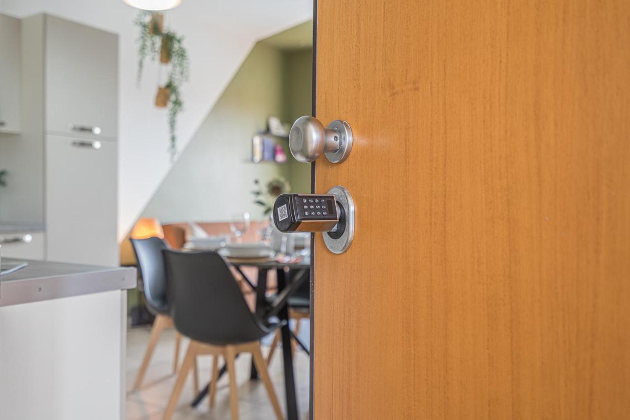 Apartment Hygge Family - One Step Away From The Lake!!! Sirmione