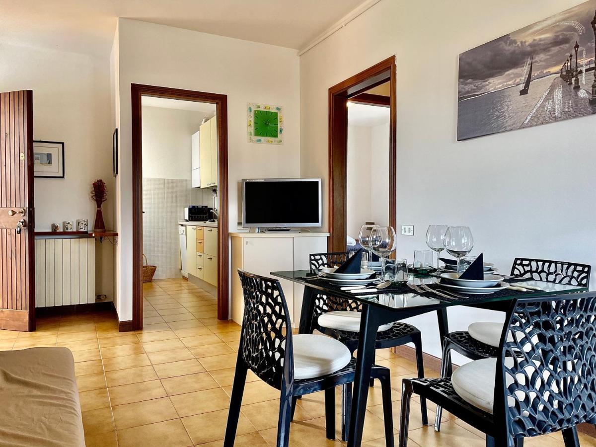 Porto 2 Apt Sirmione *