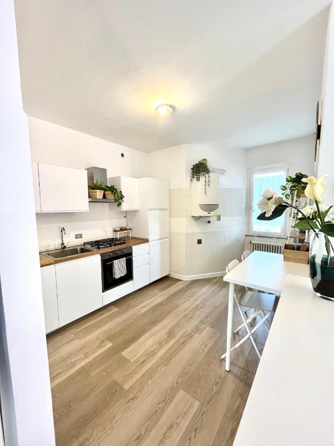 Apartment Family 2 *
