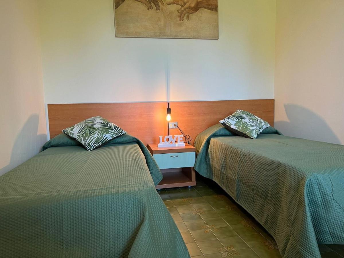Sunflower Apartament Apartment
