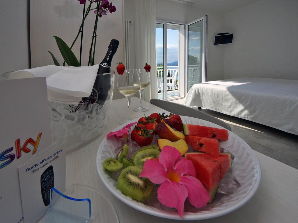 Saviola Hotel