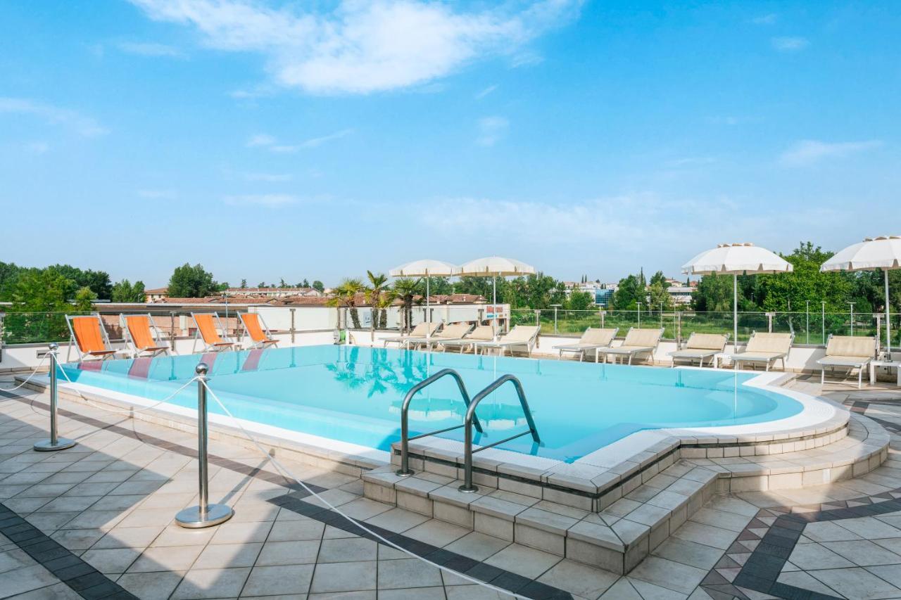 Hotel Arena Hotel 3*