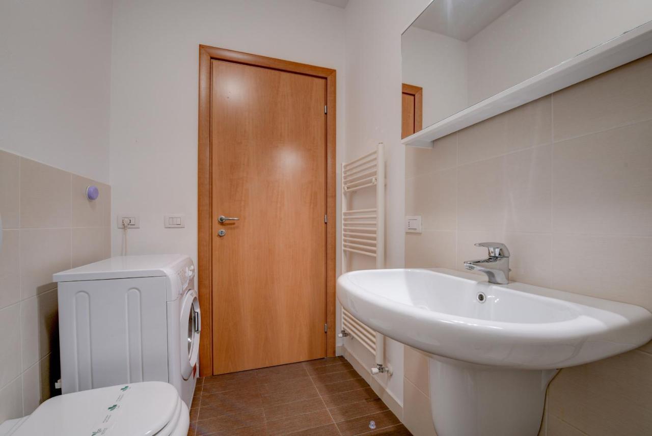 Benacus F4 Apartment *